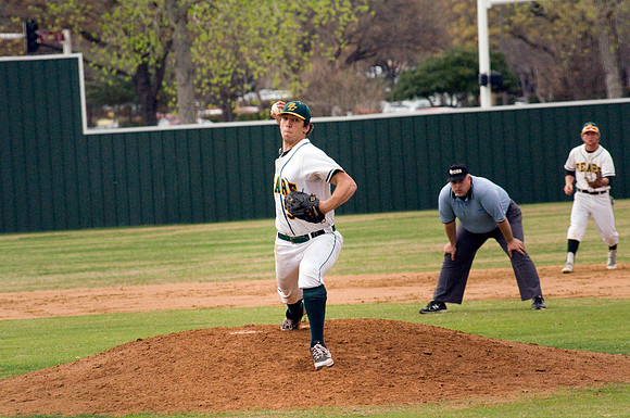 Garrett Harris