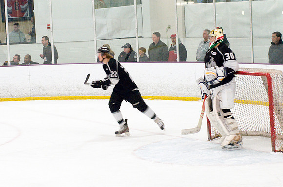 30 Adam Vay
